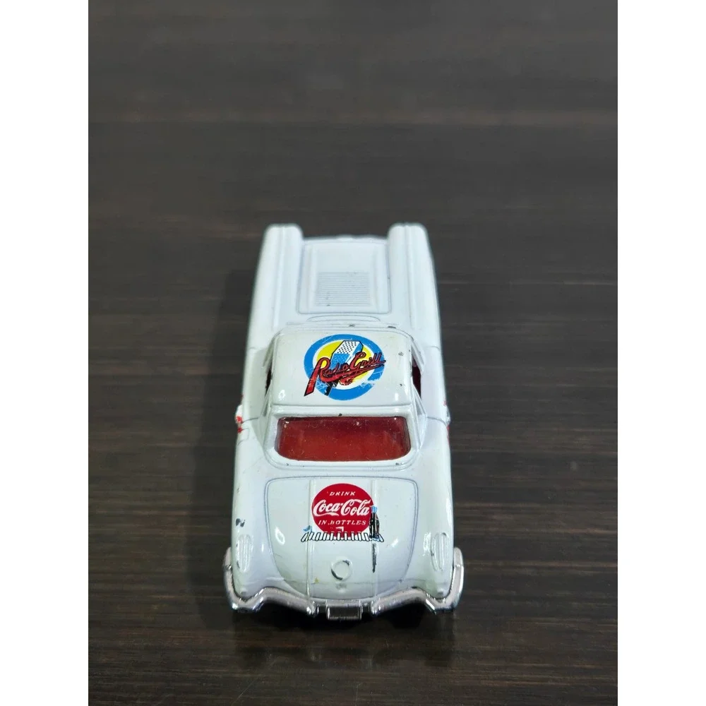 Coca-Cola Chevy Corvette '58 Diecast Car White Red Interior Loose
